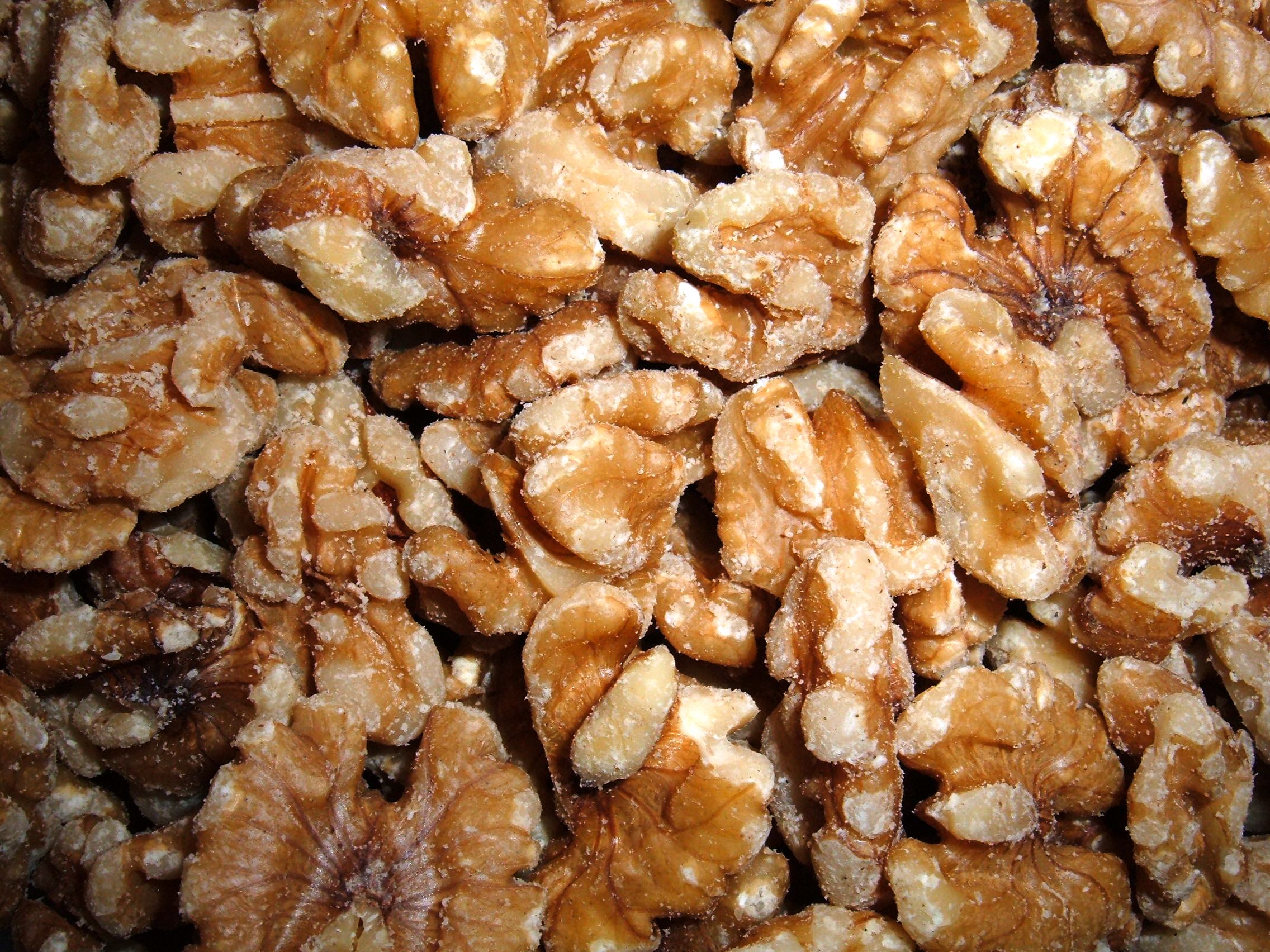 10-proven-benefits-of-eating-walnuts